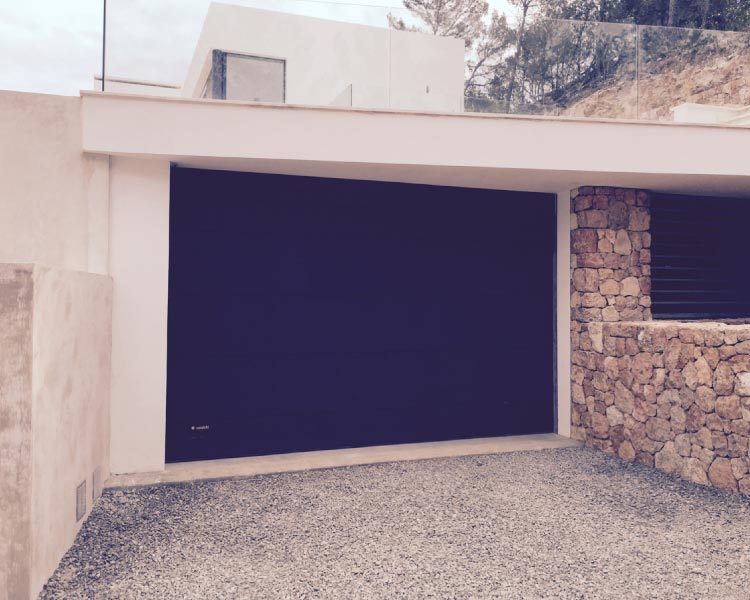 Construcciones Metálicas Fita puerta para garaje