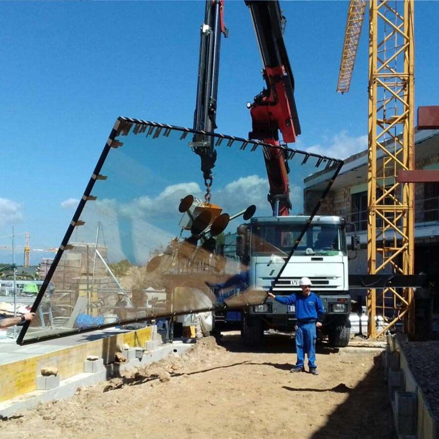 Construcciones Metálicas Fita vidrio en camión